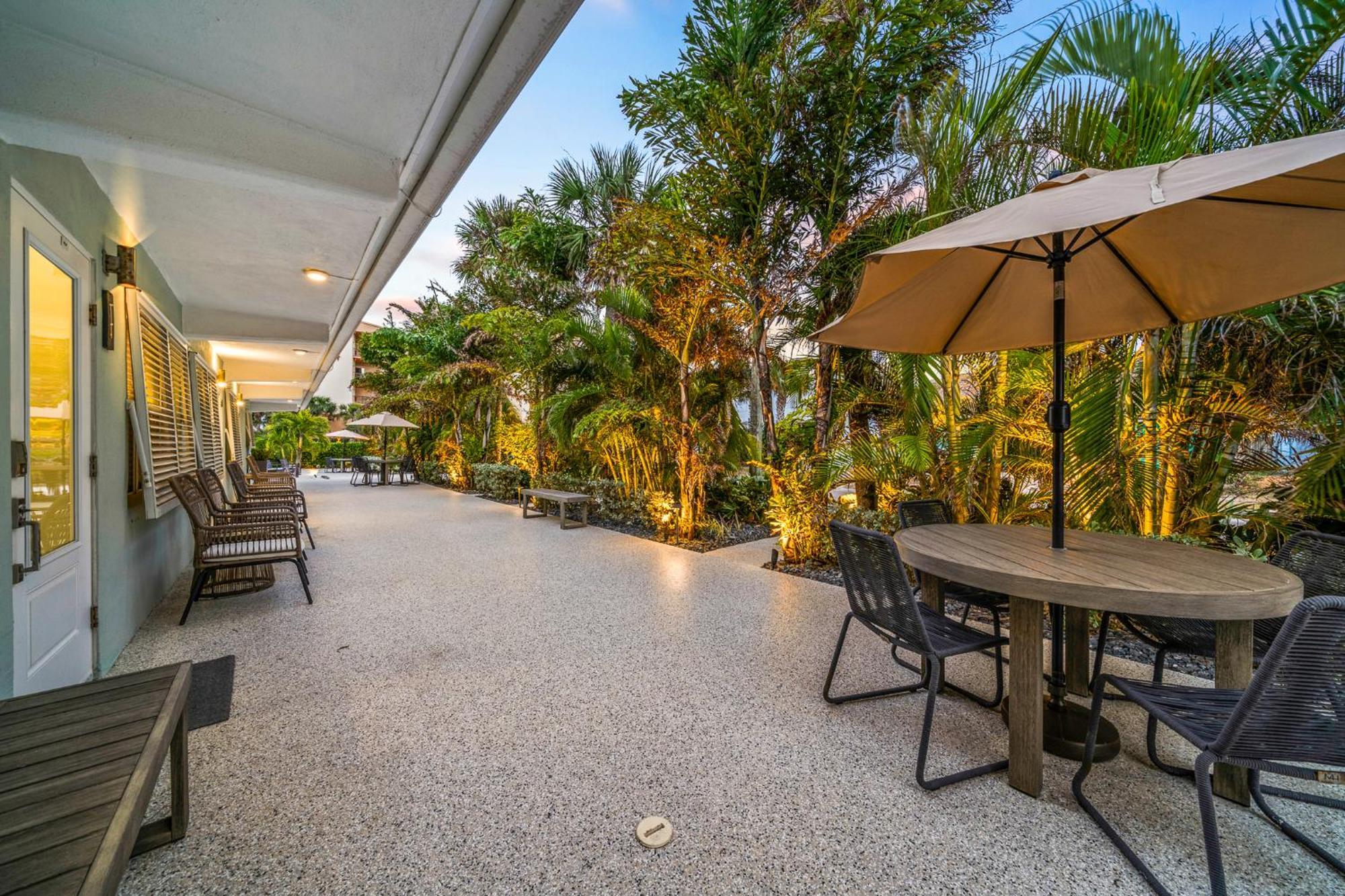 Wonderful Place Wprivate Patio Next To The Beach โคโคบีช ภายนอก รูปภาพ